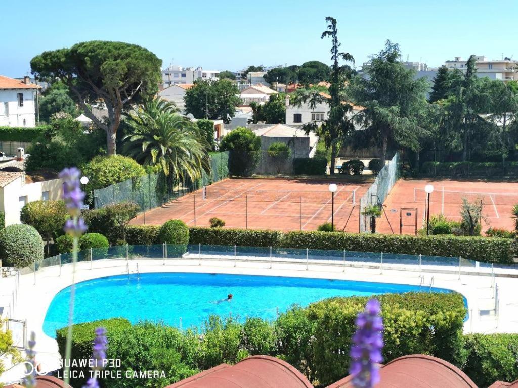 2 Pieces Climatise-Wifi / 4 Voyageurs / Boxe Prive / 2 Piscines / 2 Tennis / Petanque / Pingpong Antibes Ngoại thất bức ảnh